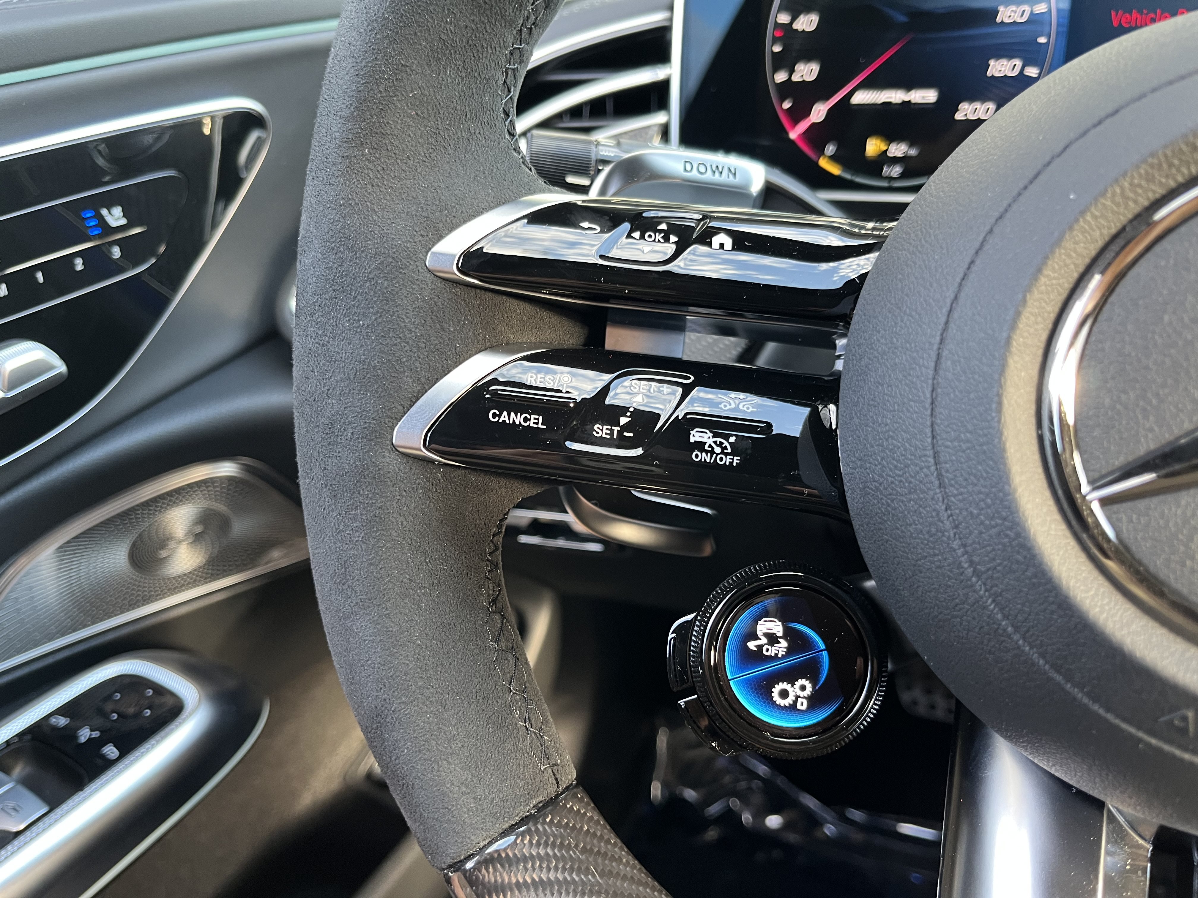 New 2026 Mercedes-Benz E 53 AMG e 4MATIC Sedan image 25