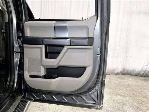 Used 2020 Ford F150 XLT w/ Equipment Group 302A Luxury image 23