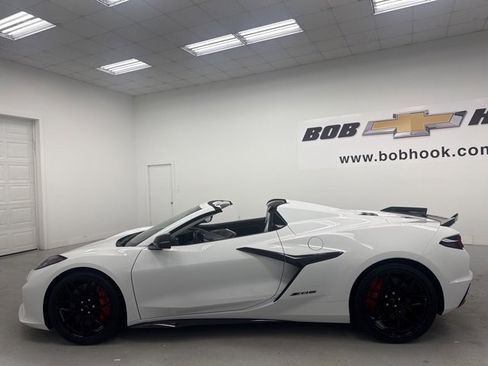 New 2025 Chevrolet Corvette Z06 image 16