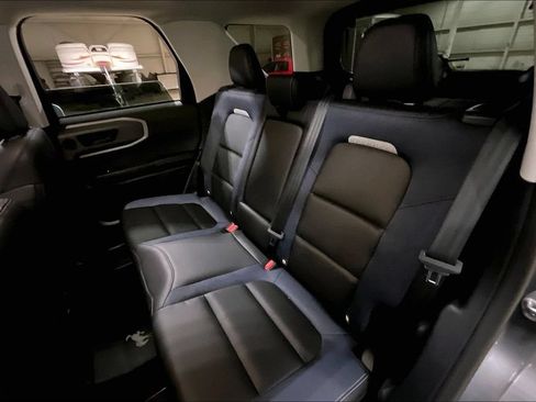 Certified 2025 Ford Bronco Sport Outer Banks w/ Outer Banks Tech Package+ AWD/4WD image 24