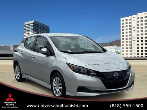 Used 2025 Nissan Leaf S FWD image 1