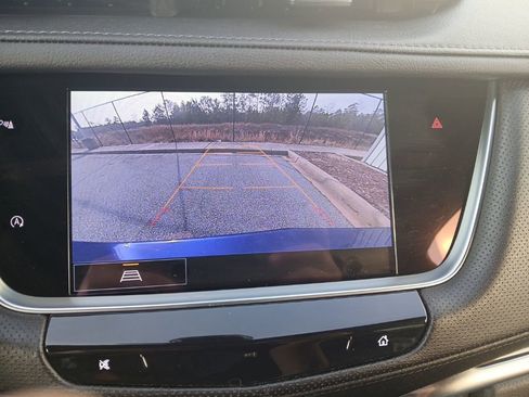 Certified 2025 Cadillac XT5 Premium Luxury image 7