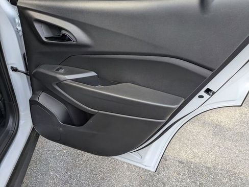 New 2026 Chevrolet Trax RS image 30