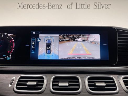 Used 2026 Mercedes-Benz GLS 450 4MATIC image 34