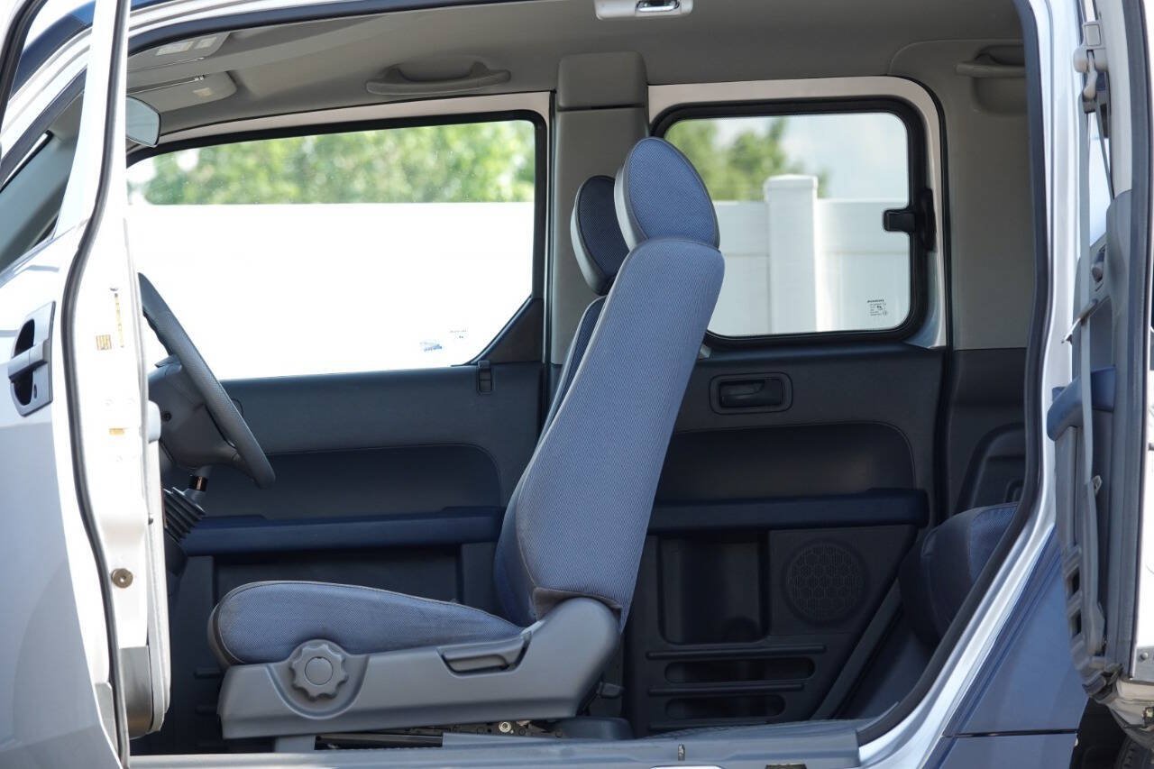 Used 2006 Honda Element LX image 52