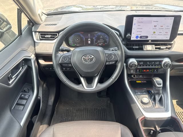 Used 2025 Toyota RAV4 Limited w/ Advanced Technology Package AWD/4WD image 28