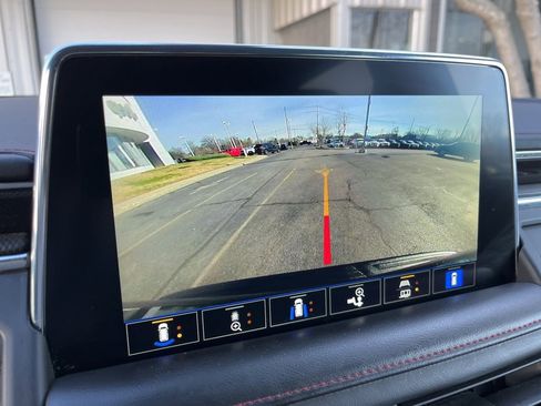 Used 2021 Chevrolet Suburban RST w/ Luxury Package image 37