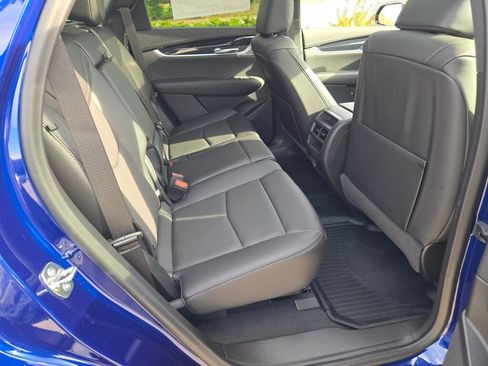 New 2025 Cadillac XT5 Premium Luxury w/ LPO, Floor Liner Package image 11