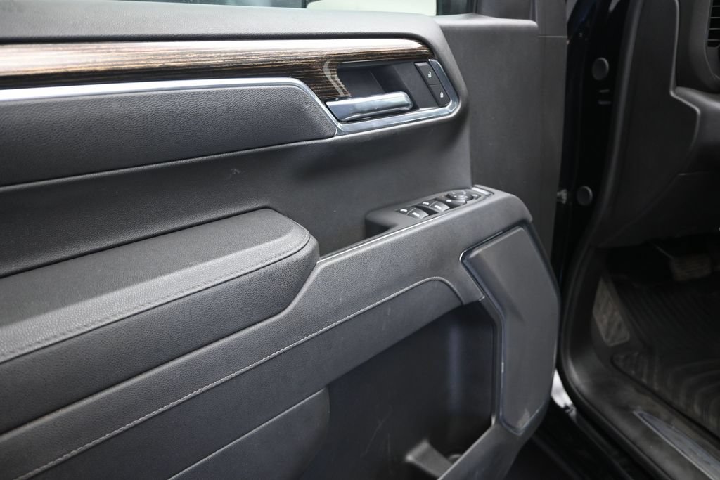Used 2025 GMC Sierra 1500 Elevation AWD/4WD image 11