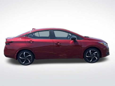 New 2025 Nissan Versa SR w/ Trunk Package FWD image 6