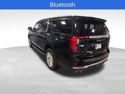 Used 2025 GMC Yukon XL Denali image 6