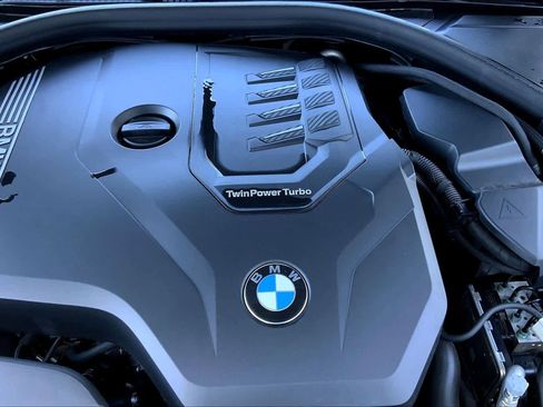 Used 2023 BMW 330i xDrive Sedan w/ Premium Package image 31