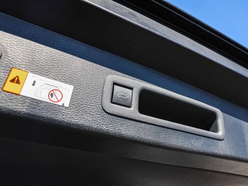 Certified 2026 Toyota Sienna LE image 30