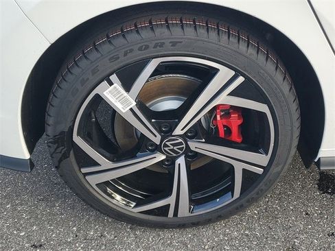 New 2026 Volkswagen GTI SE image 5