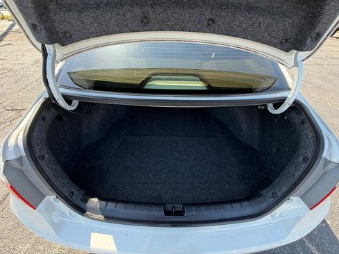 Used 2015 Honda Accord EX-L image 18