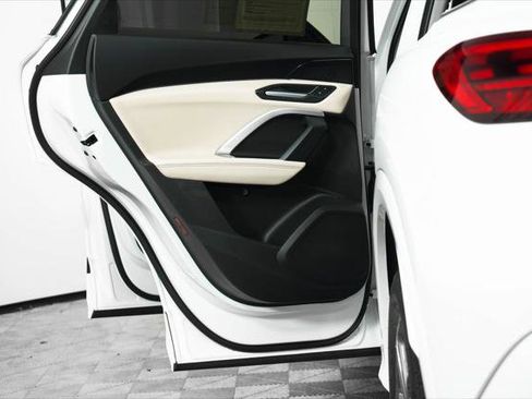 Certified 2025 Audi Q5 Premium image 11