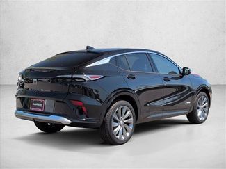 New 2026 Buick Envista Avenir FWD video 2