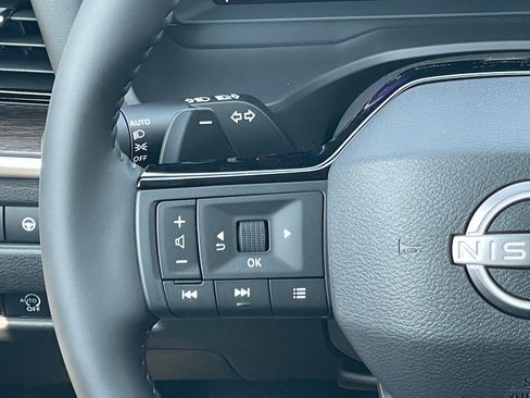 New 2026 Nissan Rogue Platinum AWD/4WD image 14
