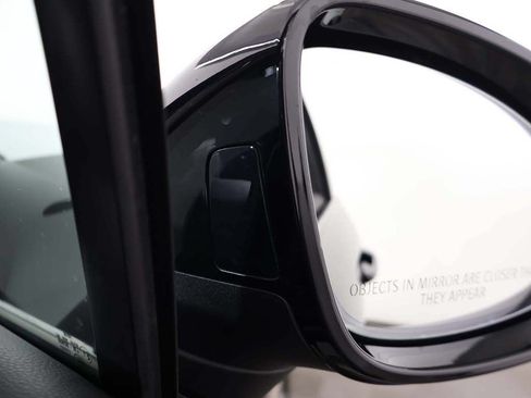 Used 2017 Porsche Cayenne AWD/4WD image 40