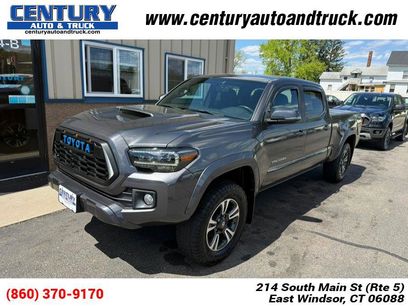 Used 2017 Toyota Tacoma TRD Sport w/ Tow Package