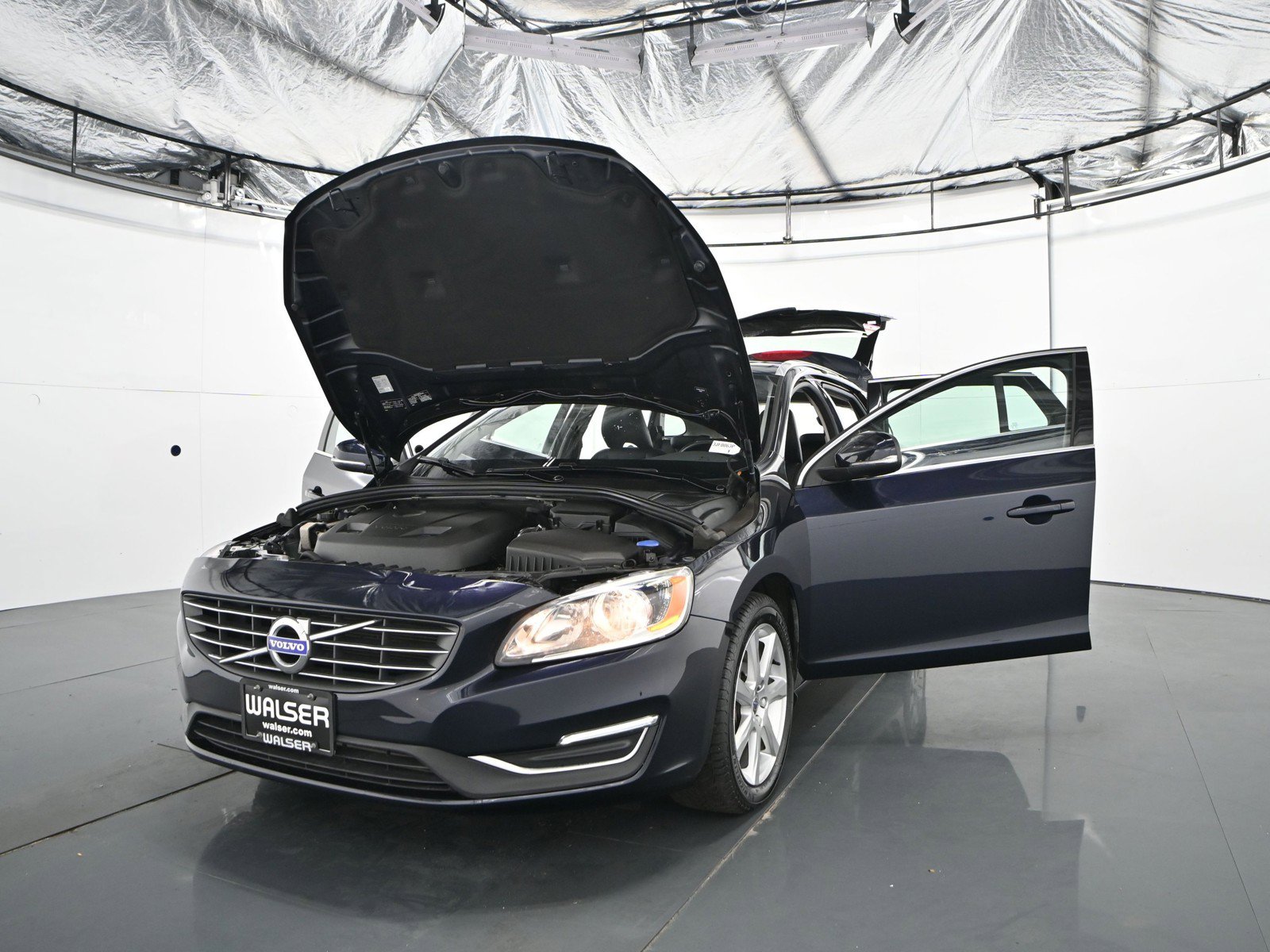 Used 2017 Volvo V60 T5 Premier w/ Convenience Package AWD/4WD image 34