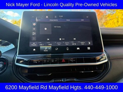 Used 2023 Jeep Compass Trailhawk image 18