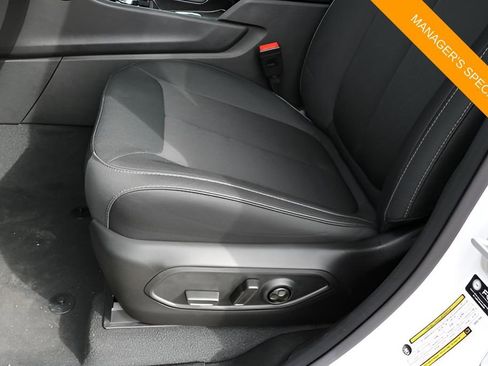 New 2025 Jeep Grand Cherokee L Laredo AWD/4WD image 12