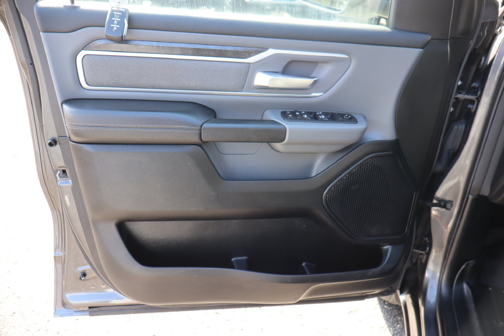 Used 2020 RAM 1500 Big Horn AWD/4WD image 23