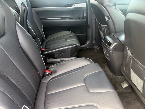 Used 2025 Hyundai Palisade SEL FWD image 29