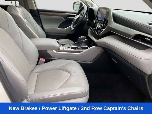 Used 2021 Toyota Highlander Limited AWD/4WD image 22