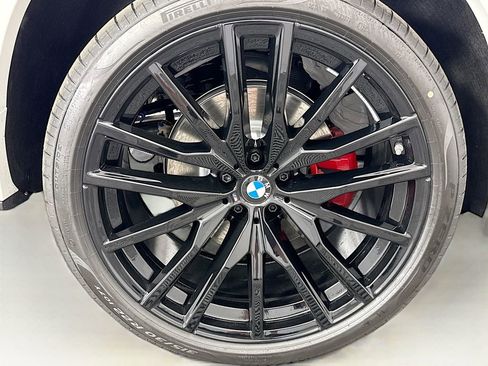 New 2026 BMW X5 xDrive40i w/ M Sport Package image 32