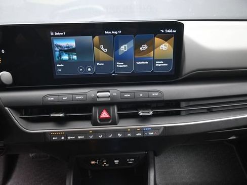 Used 2025 Kia K4 FWD image 31
