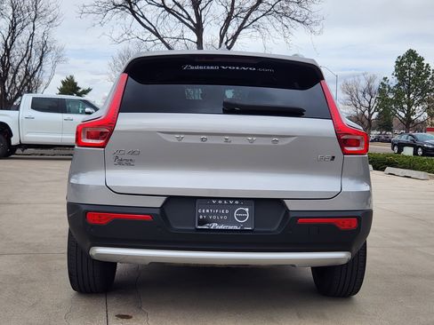 Certified 2023 Volvo XC40 B5 Ultimate w/ Protection Package AWD/4WD image 5