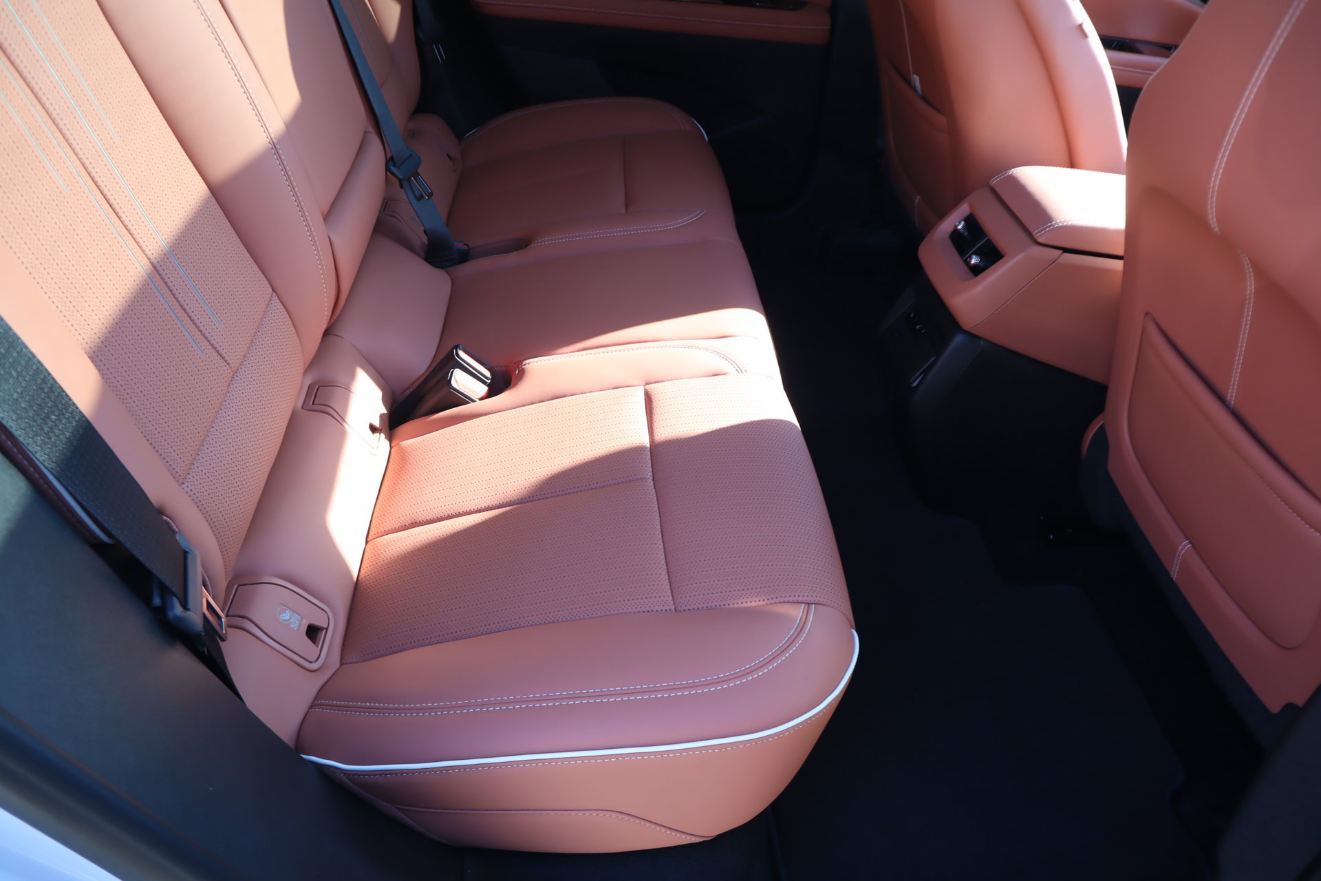 New 2027 Cadillac Optiq Premium Luxury AWD/4WD image 16