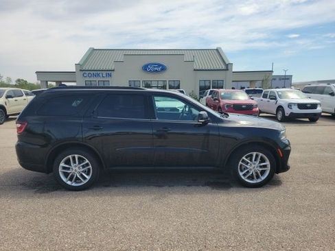 Used 2024 Dodge Durango GT RWD image 22