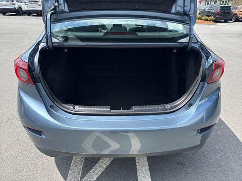 Used 2016 MAZDA MAZDA3 i Touring FWD image 21