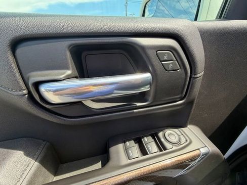 Used 2020 Chevrolet Silverado 1500 RST AWD/4WD image 26