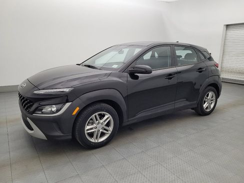 Used 2022 Hyundai Kona SE w/ Cargo Package image 2
