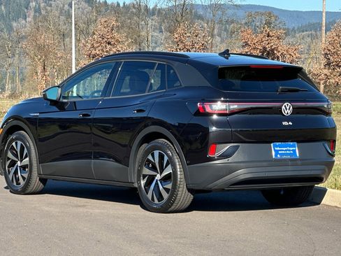 Used 2023 Volkswagen ID.4 Pro image 5