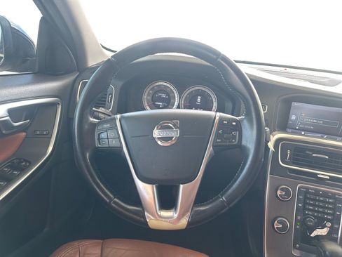 Used 2012 Volvo S60 T5 FWD image 13