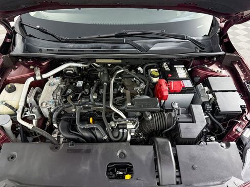 Certified 2020 Nissan Sentra SV FWD image 34