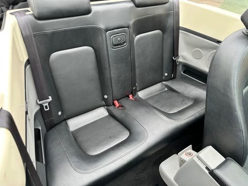 Used 2005 Volkswagen Beetle GLS image 17