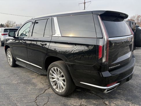 Certified 2023 Cadillac Escalade Premium Luxury image 5
