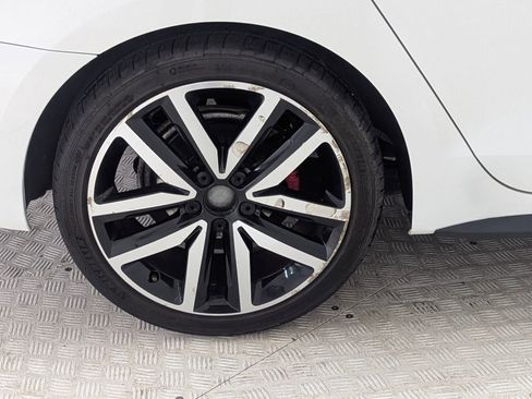 Used 2013 Volkswagen Jetta GLI Autobahn image 11