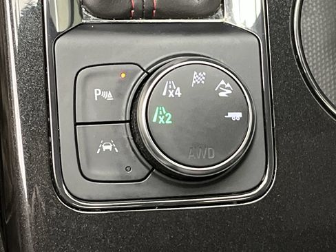 Certified 2024 Chevrolet Blazer RS w/ Driver Confidence II Package AWD/4WD image 18