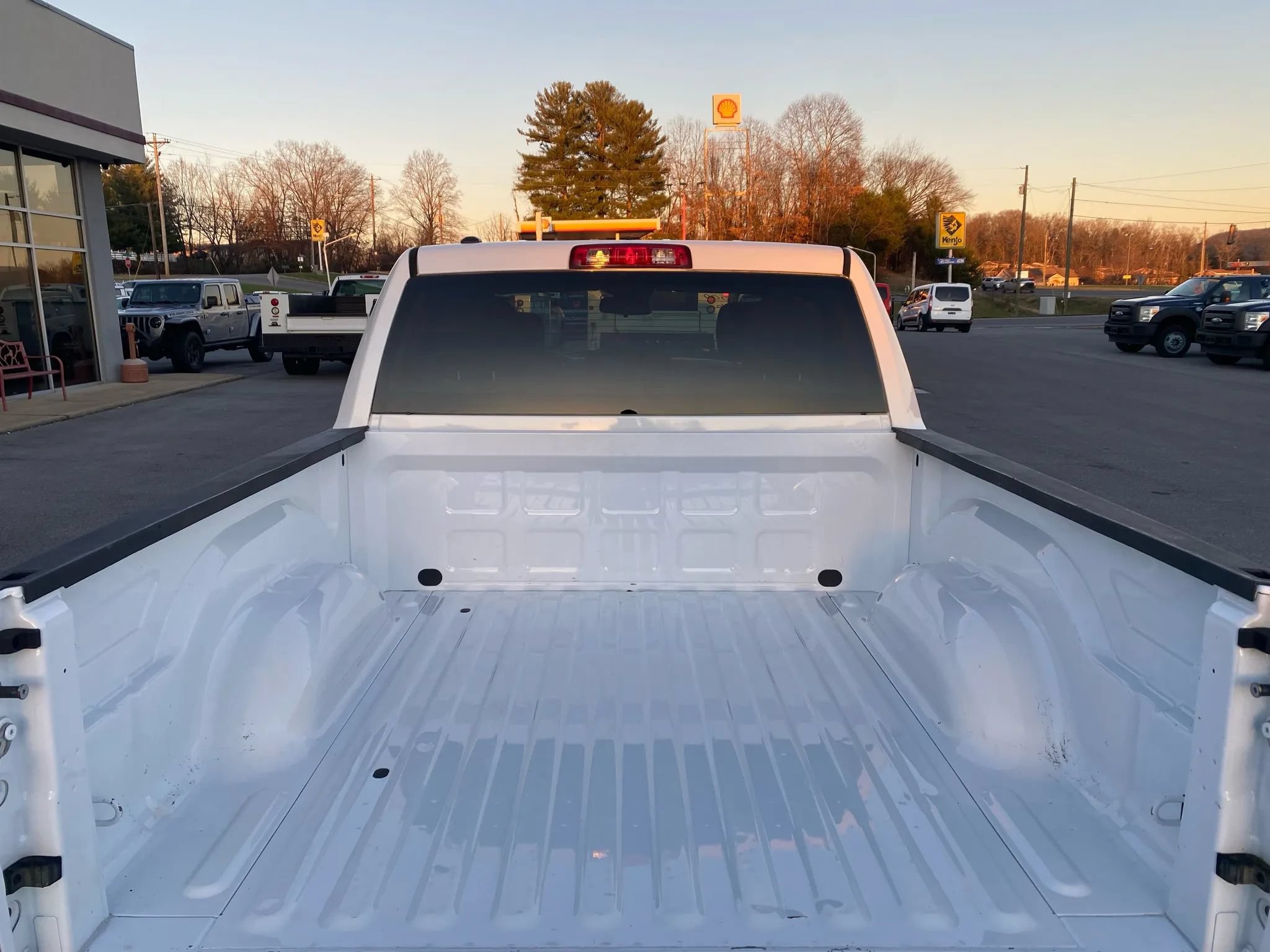 Used 2016 RAM 1500 Tradesman w/ Popular Equipment Group RWD image 30