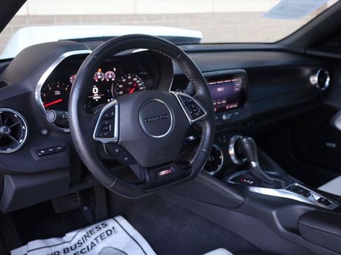 Used 2021 Chevrolet Camaro SS RWD image 16