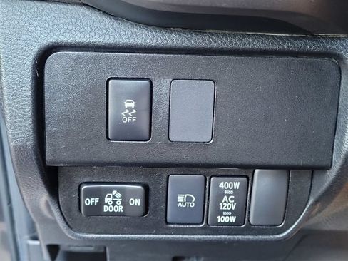Certified 2022 Toyota Tacoma TRD Off-Road w/ Technology Package AWD/4WD image 16