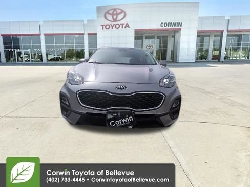 Used 2022 Kia Sportage LX image 8