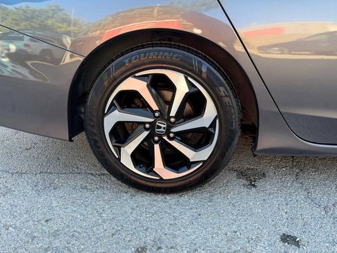 Used 2017 Honda Accord EX-L image 36